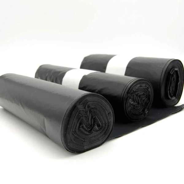 BOLSA 18X18 NEGRA CONO 25U